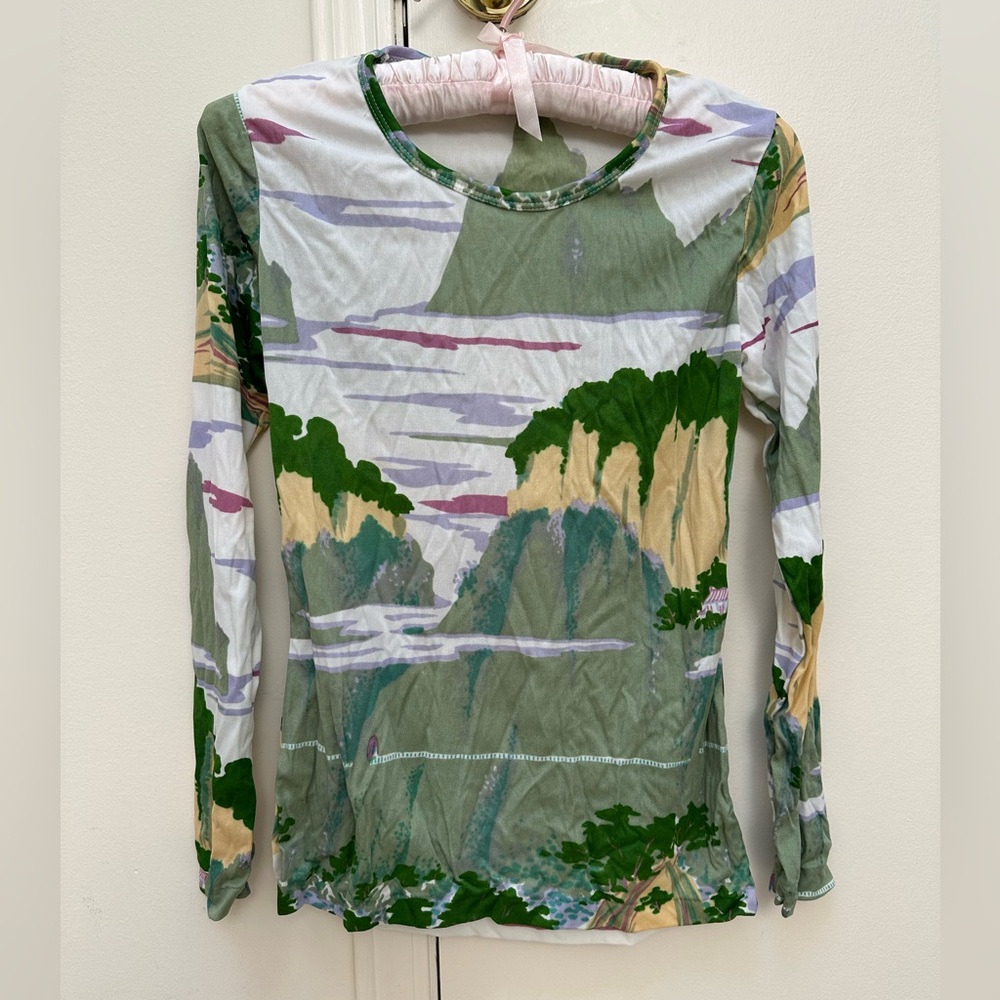 Vintage Women’s Scenic Print Long Sleeve Top